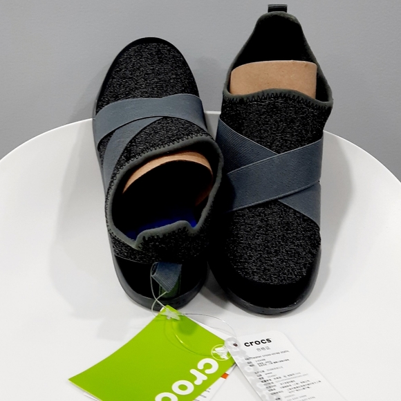 Crocs Swiftwater Cross Straps Pull-on Black  Gray - Picture 3 of 16